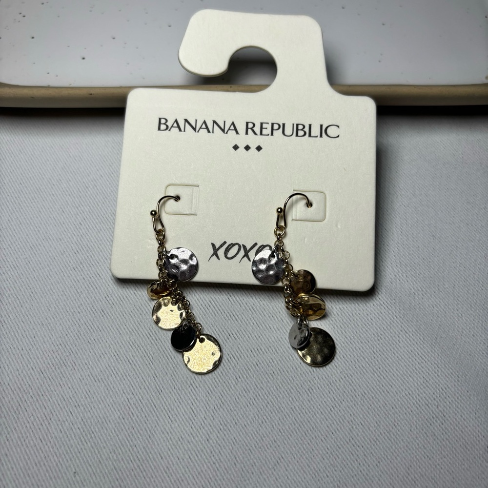 Banana Republic Dangle Earrings